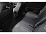Volkswagen Tayron 1.5 eHybrid R-Line SOH 100% | 272PK / 200kW DSG, 60 maanden / 100.000km garantie, Blackstyle pakket, Harman Kardon geluidssysteem, head-up display, LED Matrix (IQ.Lights), comfort pakket plus (verwarmbare voorstoelen, verwarmbare achterbank, verwarmbaar multifunctioneel lederen stuurwiel), wegklapbare trekhaak, rondomzichtcamera (area view), elektrische achterklep (Easy Open), 20" 'York' LMV, adaptief onderstel (dcc)