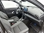 Toyota Yaris Cross 1.5 Hybrid First Edition | Voorruit-Stuur-Stoelverwarming | Elek Achterklep | Onderweg-naar-dealer