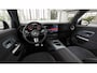 Mercedes-Benz GLB 250+ Business Solution AMG 7p. 85.5 kWh | Winterpakket | Trekhaak  | Derde zitrij | Memorypakket | Nightpakket | 20” multispaakse AMG-velgen |