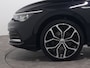 Volkswagen Golf 1.5 TSI STYLE | Panoramadak | Trekhaak | Camera