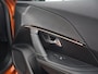 Peugeot e-2008 EV GT PREMIERE + PANORAMA SCHUIFDAK | ADAPTIVE CRUISE | STOELVERWARMING | CAMERA