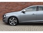 Volvo V60 T3 153PK Automaat R-Design | Afneembare trekhaak | Stoelverwarming | Standkachel |