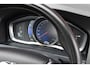 Volvo V60 T3 153PK Automaat R-Design | Afneembare trekhaak | Stoelverwarming | Standkachel |