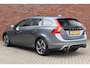 Volvo V60 T3 153PK Automaat R-Design | Afneembare trekhaak | Stoelverwarming | Standkachel |