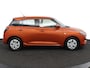 Suzuki Swift 1.2 Comfort Smart Hybrid | Super aanbieding! | €2.500,- korting! | Nieuwe Auto | Navigatie | Keyless Entry | Adaptieve Cruise control | Achteruitrijcamera | Parkeersensoren Achter |