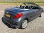 Peugeot 207 CC 1.6 VTi Féline AUTOMAAT NL AUTO NAP! NW DISTRIE! LEER l AIRCO ECC l JBL l STOELVERWARMING l LMV! TOPSTAAT!