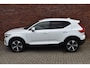 Volvo XC40 B3 177PK Core | 19" | Trekhaak | All-Season | Lighting | Power Seats |