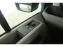 Volkswagen Crafter 2.0 TDI L3H2 140PK | Clima | Camera | 3 Zits | Carplay | Parkeersensoren