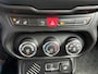 Jeep Renegade 1.4 MultiAir Longitude Airco - Bluetooth - Navigatie - Cruise control - Parkeersensor achter - Dakrails - Elektrische ramen - Mistlampen voor - Stuur multifunctioneel - Start/stop systeem - Licht metalen velgen 18