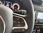 Jeep Renegade 1.4 MultiAir Longitude Airco - Bluetooth - Navigatie - Cruise control - Parkeersensor achter - Dakrails - Elektrische ramen - Mistlampen voor - Stuur multifunctioneel - Start/stop systeem - Licht metalen velgen 18