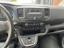 Opel Vivaro-e Combi L2H1 75 kWh | 9- Persoons | Navi by app | | 2 zitplaatsen rechtsvoor | Airco | Apple Carplay/Android Auto|telefoonintegratie premium