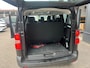 Opel Vivaro-e Combi L2H1 75 kWh | 9- Persoons | Navi by app | | 2 zitplaatsen rechtsvoor | Airco | Apple Carplay/Android Auto|telefoonintegratie premium