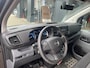 Opel Vivaro-e Combi L2H1 75 kWh | 9- Persoons | Navi by app | | 2 zitplaatsen rechtsvoor | Airco | Apple Carplay/Android Auto|telefoonintegratie premium