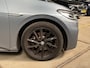 Volkswagen ID.3 Business 58 kWh Navigatie / 19"LM velgen / App-connect / Clima / Stoelverwarming / Zwart dak HAL