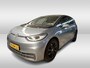 Volkswagen ID.3 Business 58 kWh Navigatie / 19"LM velgen / App-connect / Clima / Stoelverwarming / Zwart dak HAL