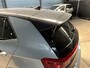 Volkswagen ID.3 Business 58 kWh Navigatie / 19"LM velgen / App-connect / Clima / Stoelverwarming / Zwart dak HAL