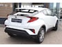 Toyota C-HR / C-HR+ 1.8 Hybrid Executive Limited Stuurverwarming, Dode hoek