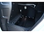 Land Rover Defender 110 D250 3.0 SE Luchtv 22-Kahn Meridian Memory 360