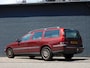 Volvo V70 2.4 Comfort Line DEALER ONDERHOUDEN! RIJD PERFECT! STOELVERWARMING! AIRCO! CRUISE!