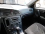 Volvo V70 2.4 Comfort Line DEALER ONDERHOUDEN! RIJD PERFECT! STOELVERWARMING! AIRCO! CRUISE!