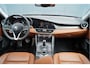 Alfa Romeo Giulia 2.0T Super | Climate Control | Navigatie | Afneembare Trekhaak |