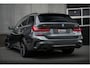 BMW 3-Serie Touring 330e 292 pk xDrive High Executive M-Sportpakket / BTW-Auto/  Pano-Dak/ Adap.Cruise/ 360-Camera/ Keyless/ Head-Up/ Harman&Kardon/