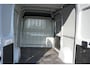 Fiat Ducato 2.2 MultiJet 140 L2H2 3.5t Automaat in Topstaat |Trekhaak |Camera |Cruise |Navi |Carplay |Digitaal dashboard |Climate control |140 pk |Betimmering |1e eigenaar