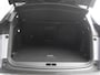 Peugeot 3008 1.2 PureTech Première | Elektrisch bedienbare achterklep | 19 inch velgen | Keyless entry en start | Dealer onderhouden | Navigatie | Zwart Dak | Climate control