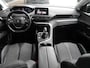 Peugeot 3008 1.2 PureTech Première | Elektrisch bedienbare achterklep | 19 inch velgen | Keyless entry en start | Dealer onderhouden | Navigatie | Zwart Dak | Climate control