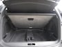 Peugeot 3008 1.2 PureTech Première | Elektrisch bedienbare achterklep | 19 inch velgen | Keyless entry en start | Dealer onderhouden | Navigatie | Zwart Dak | Climate control