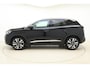 Peugeot 3008 1.2T Allure | 130PK | Elektrische Achterklep | Afneembare trekhaak | Keyless Entry & Start | 19'' Lichtmetalen velgen | Navigatie | DAB + | Camera Achter | 1e eigenaar!