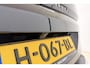 Peugeot 3008 1.2T Allure | 130PK | Elektrische Achterklep | Afneembare trekhaak | Keyless Entry & Start | 19'' Lichtmetalen velgen | Navigatie | DAB + | Camera Achter | 1e eigenaar!