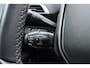 Peugeot 3008 1.2T Allure | 130PK | Elektrische Achterklep | Afneembare trekhaak | Keyless Entry & Start | 19'' Lichtmetalen velgen | Navigatie | DAB + | Camera Achter | 1e eigenaar!