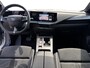 Opel Astra Electric 58 kWh Ultimate | ALCANTARA | SCHUIFKANTELDAK | STOEL + STUUR + VOORRUITVERW. | 18 INCH LM-VELGEN | NAVI | CAMERA | MASSAGE STOELEN | FIETSENDRAGERHAAK