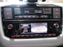 Volkswagen Up! 1.0 Beats 65 pk | Navigatie via App | Parkeersensoren achter | Achteruitrijcamera | Autom. airco | Cruise control | Stoelverwarming |