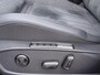 Volkswagen Golf 1.5 eHybrid Style Edition | Trekhaak | Navigatie | Camera| 18" | Stuur-/Stoelverwarming |