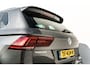 Volkswagen Tiguan 1.4 TSi R-Line | Panoramadak | Virtual Cockpit | Adapt. Cruise | Afn. Trekhaak | 19 inch LMV | LED