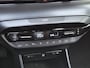 Hyundai i20 1.0 T-GDI Comfort / Achteruitrijcamera / Stuur- & Stoelverwarming / Navigatie via Apple Carplay of Android Auto / Cruise control / Trekgewicht 1110 kg / Parkeersensoren achter / Lichtmetalen wielen 16“ /
