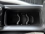 Alfa Romeo Junior Ibrida Sport Speciale | "Sport Speciale" alcantara bekleding met witte accenten - 6-voudig elektrisch verstelbare bestuurdersstoel / 6-voudig handmatig verstelbare passagiersstoel | 10,1" infotainment systeem | 10,1" infotainment systeem met navigatie