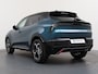 Alfa Romeo Junior Ibrida Sport Speciale | "Sport Speciale" alcantara bekleding met witte accenten - 6-voudig elektrisch verstelbare bestuurdersstoel / 6-voudig handmatig verstelbare passagiersstoel | 10,1" infotainment systeem | 10,1" infotainment systeem met navigatie
