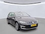 Volkswagen E-Golf E-DITION 136pk / Virtual Cockpit / Parkeersensoren / LM 17'' / Navi / LED / Clima