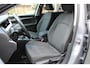 Volkswagen Golf 1.0 TSI 110pk Life /Navigatie by App Connect / Parkeersensoren / LM 16 inch / LED / Digital cockpit