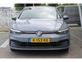 Volkswagen Golf 1.0 TSI 110pk Life /Navigatie by App Connect / Parkeersensoren / LM 16 inch / LED / Digital cockpit