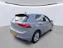Volkswagen Golf 1.0 TSI 110pk Life / App Connect / Parkeersensoren / LM 16'' / LED