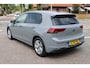 Volkswagen Golf 1.0 TSI 110pk Life /Navigatie by App Connect / Parkeersensoren / LM 16 inch / LED / Digital cockpit