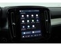 Volvo XC40 2.0 B3 Ultra Black Edition | Rijklaar! | S/K-Dak | Harman/Kardon | Bliss | Stuur-stoel+Voorruitverw. | 360*+PDC | Memory | Nav+App.Connect | Elek. Klep V