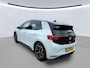 Volkswagen ID.3 First Plus 58 kWh 204pk / Zwart Dak / LM 19'' / Camera / Keyless / verw. Voorstoelen /  App Connect