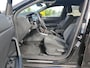 Volkswagen Taigo 1.0 TSI 110pk R-Line / Virtual Cockpit / Camera / keyless / LM 17'' / App Connect / Clima / verw. Voorstoelen