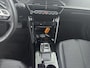 Peugeot 2008 1.2 130pk Allure | Automaat | Lichtmetalen velgen | Apple CarPlay/Android auto | Cruise control |