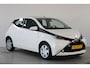 Toyota Aygo 1.0 VVT-i x-play Airco | Camera | Bluetooth | NAP.